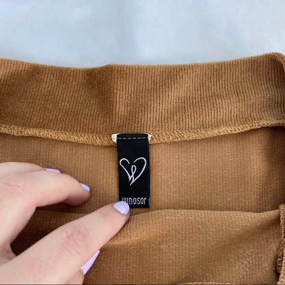 High waisted corduroy mini skirt - Picture 2 of 4